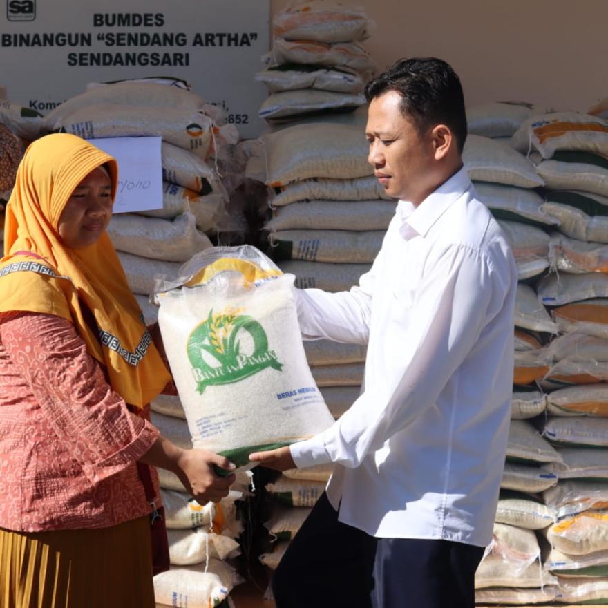 Pemerintah surplus cadangan pangan beras, Sendangsari dapatkan 13 ribu kilo beras bulog
